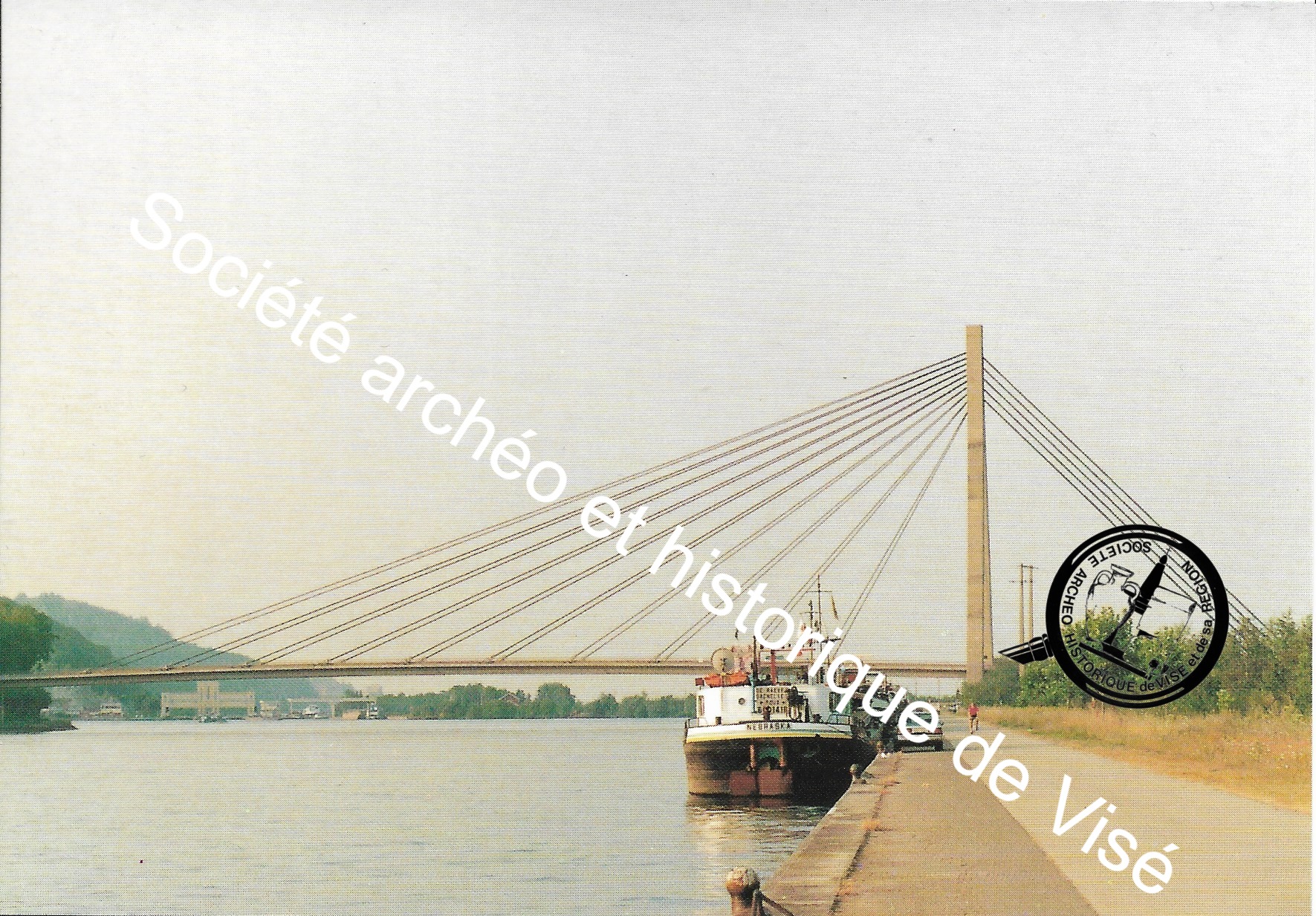 Carte postale - Lanaye "Le Pont à Haubans et les écluses de Lanaye"