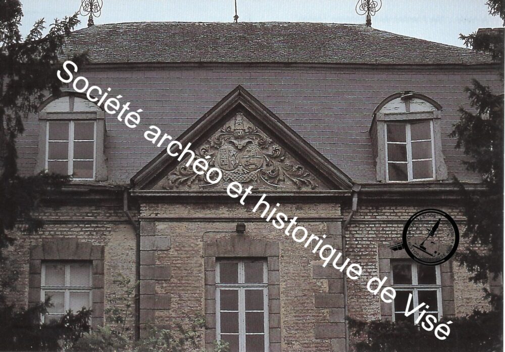 Carte postale - Lixhe "Le fronton du manoir de la Tour"