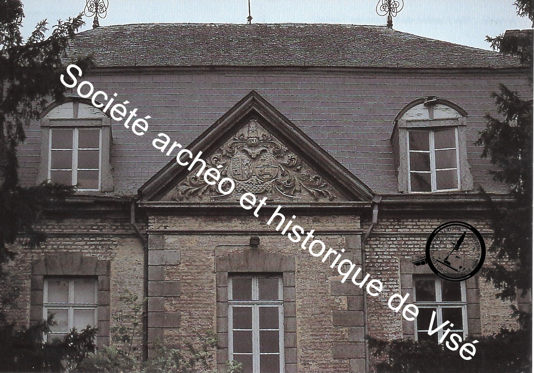Carte postale - Lixhe "Le fronton du manoir de la Tour"